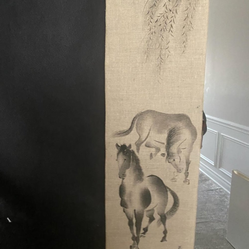 VINTAGE   HAND  PAINTED   HORSES  WALL SCROLL  SIGNED.